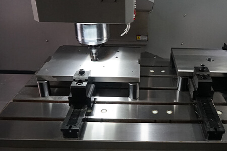 Vertical Machining Center LJ-1270B-2T-2